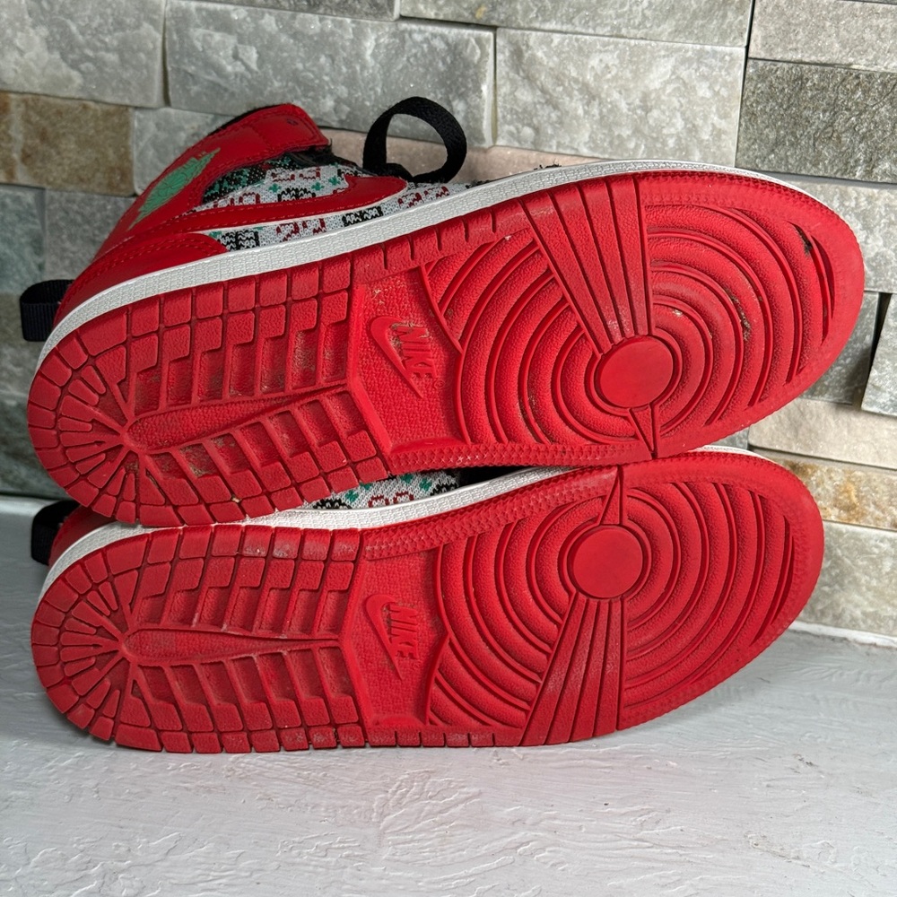 Air Jordan 1 Mid SE "Ugly Christmas Sweater” size 1.5 Y - Picture 8 of 8